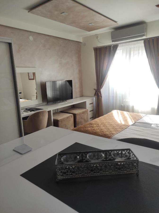 Prima Lux Apartments & Studio Nis Exterior photo