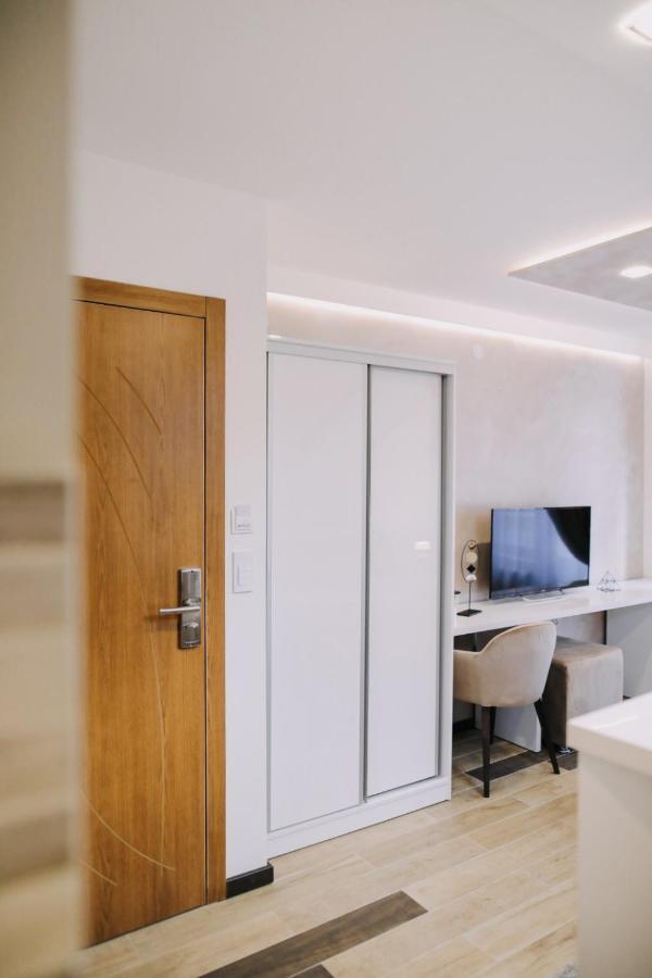 Prima Lux Apartments & Studio Nis Exterior photo
